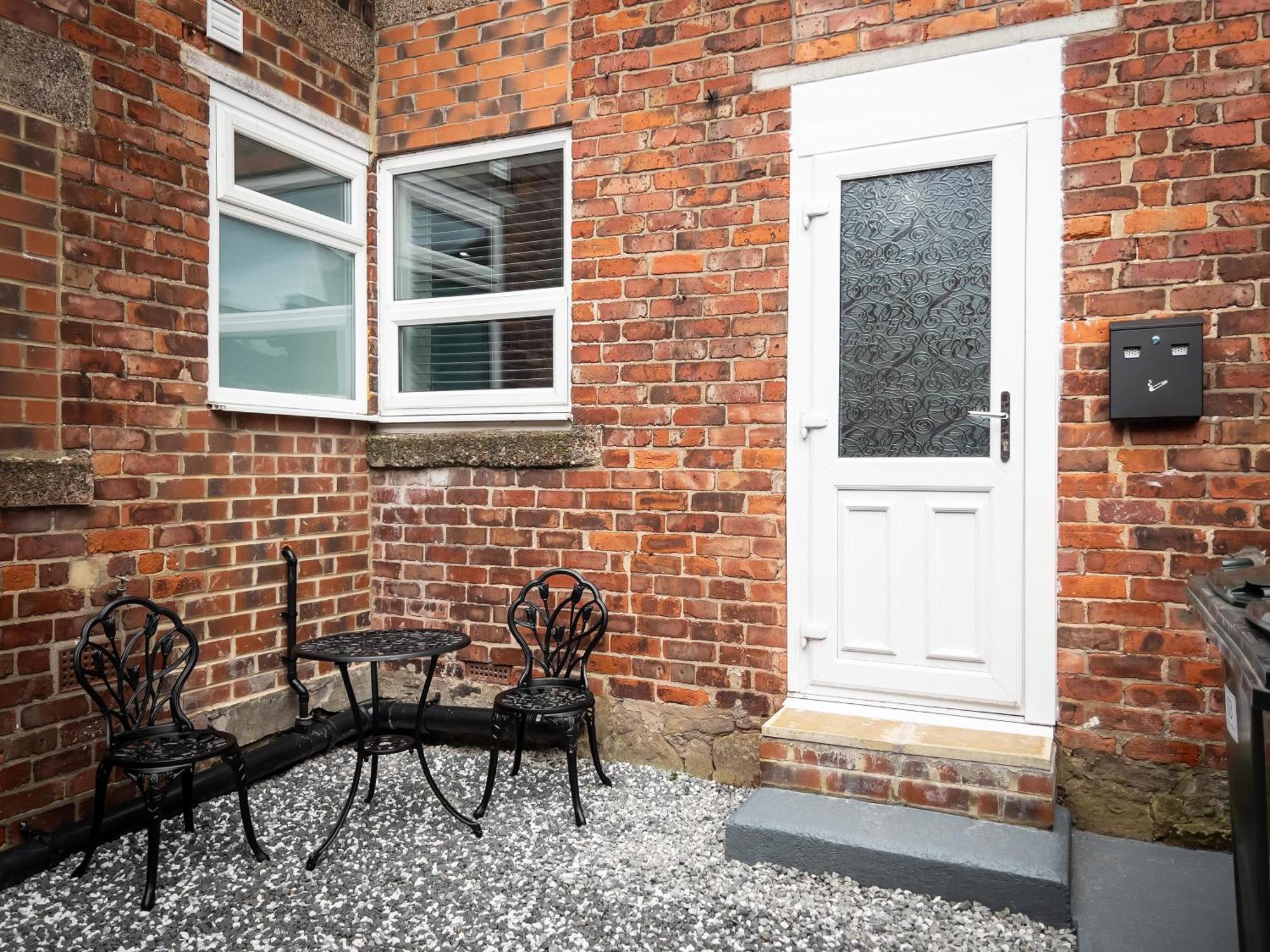 Newly Refurbished 6 Person En-Suite Apartment Tyne & Wear Newcastle Upon Tyne Killingworth Екстериор снимка